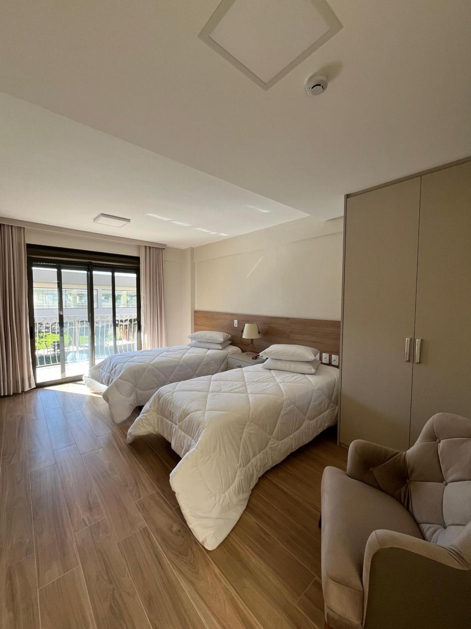 Ville Del Bosco Hotel São Marcos Екстериор снимка
